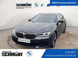 Sophistograu brillanteffekt Gebraucht 2023 BMW 540 M Sport Kombi | 56.490 € (Teuer)