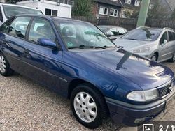 Andere farben Gebraucht 1997 Opel Astra Limousine | 1.400 € (Fairer Preis)