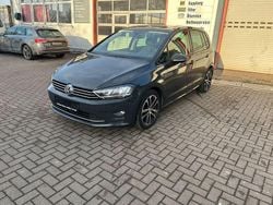 Grau Gebraucht 2015 VW Golf VII LOUNGE Limousine | 6.990 € (Guter Preis)