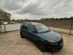 Blau Gebraucht 2008 Skoda Roomster Van / Kleinbus | 999 € (Guter Preis)