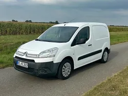 Weiß Gebraucht 2015 Citroën Berlingo Proline Van / Kleinbus | 3.500 €