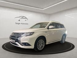 Weiß Gebraucht 2019 Mitsubishi Outlander P-HEV SUV | 16.690 € (Guter Preis)