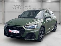 Gruen Gebraucht 2025 Audi A1 Sportback S-Line Kleinwagen | 34.225 € (Teuer)