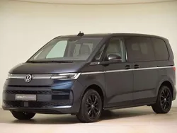 Starlight blue metallic Gebraucht 2024 VW T7 Style Van | 58.360 € (Teuer)