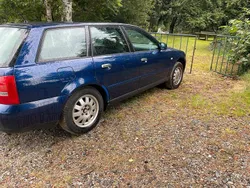 Blau Gebraucht 1999 Audi A4 Kombi | 2.000 € (Etwas zu teuer)