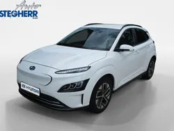 Weiß Gebraucht 2023 Hyundai Kona Trend SUV | 31.800 € (Fairer Preis)
