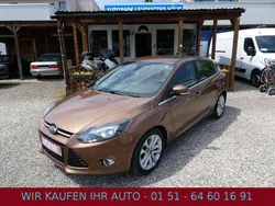 Braun Gebraucht 2013 Ford Focus Titanium Limousine | 5.000 € (Superpreis)