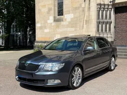 Grau Gebraucht 2009 Skoda Superb Elegance Limousine | 4.290 € (Superpreis)