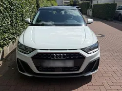 Weiß Gebraucht 2021 Audi A1 Sportback S-Line Kleinwagen | 19.500 € (Fairer Preis)