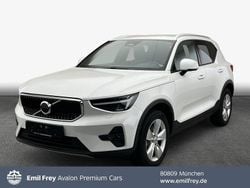 Weiß Gebraucht 2024 Volvo XC40 Core SUV | 32.374 € (Superpreis)