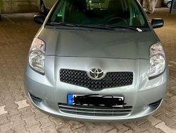 Gebraucht 2007 Toyota Yaris Cool Limousine | 2.600 € (Fairer Preis)
