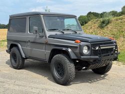 Grau Gebraucht 1989 Mercedes G230 Classic SUV | 11.500 €