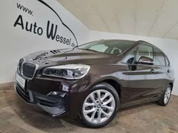 Sparkling brown metallic Gebraucht 2020 BMW 225 Van / Kleinbus | 21.500 € (Etwas zu teuer)