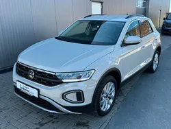 Grau Gebraucht 2023 VW T-Roc Life SUV | 25.990 € (Guter Preis)