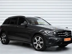 Grau Gebraucht 2020 Mercedes GLC200 Night SUV | 39.990 € (Etwas zu teuer)