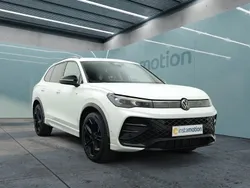 Weiß Gebraucht 2024 VW Tiguan Style SUV | 43.900 € (Teuer)