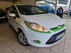 Weiß Gebraucht 2009 Ford Fiesta Titanium Kleinwagen | 4.990 € (Etwas zu teuer)