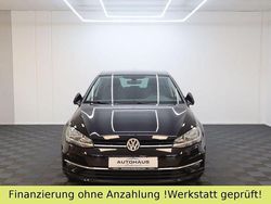 Schwarz Gebraucht 2018 VW Golf VII Highline Limousine | 16.790 € (Fairer Preis)