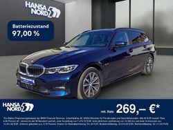 Blau / tansanitblau (metallic) Gebraucht 2022 BMW 320e Sport Line Kombi | 26.850 € (Guter Preis)