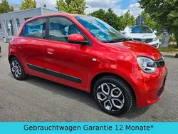Rot Gebraucht 2020 Renault Twingo LIMITED Kleinwagen | 10.370 € (Fairer Preis)