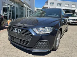 Blau Gebraucht 2022 Audi A1 Sportback S-Line Kleinwagen | 17.845 € (Fairer Preis)