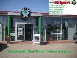 Beige metallic Gebraucht 2012 Skoda Superb Elegance Kombi | 20.990 €
