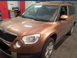 Orange Gebraucht 2011 Skoda Yeti SUV | 3.999 € (Superpreis)