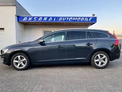 Grau Gebraucht 2017 Volvo V60 Kombi | 14.500 € (Fairer Preis)