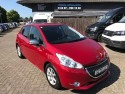 Rot Gebraucht 2014 Peugeot 208 Style Kleinwagen | 6.999 € (Fairer Preis)