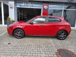 Rot Gebraucht 2020 Alfa Romeo Giulietta Kleinwagen | 14.990 € (Fairer Preis)