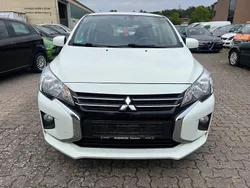 Weiß Gebraucht 2021 Mitsubishi Space Star Spirit Kleinwagen | 7.499 € (Fairer Preis)
