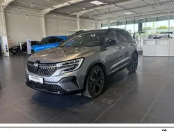 Dolomitgrau metallic/dach in blackpearlschwarz Neu 2025 Renault Austral Iconic Esprit Alpine SUV | 41.798 € (Fairer Preis)