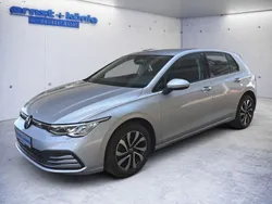 Silber Gebraucht 2021 VW Golf VIII Active Limousine | 17.880 € (Fairer Preis)