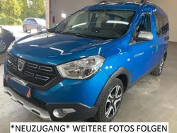 Blau Gebraucht 2019 Dacia Dokker Stepway Van | 14.450 € (Fairer Preis)
