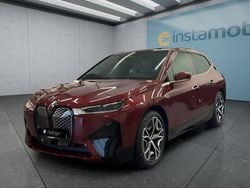 Rot Gebraucht 2025 BMW iX SUV | 75.599 €