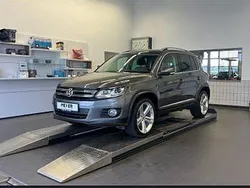 Grau Gebraucht 2013 VW Tiguan Sportline SUV | 15.000 € (Fairer Preis)