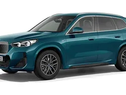 Blau Gebraucht 2024 BMW iX1 Luxury Line SUV | 44.615 € (Etwas zu teuer)