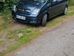 Blau Gebraucht 2008 Opel Meriva Van / Kleinbus | 2.300 € (Fairer Preis)