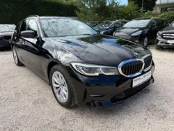 Schwarz ii/bonnet fluid black Gebraucht 2020 BMW 318 Advantage Kombi | 22.499 € (Guter Preis)