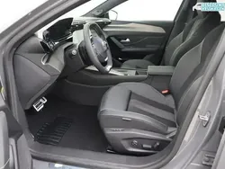 Blau Gebraucht 2025 Peugeot 5008 Allure Van / Kleinbus | 38.300 € (Etwas zu teuer)