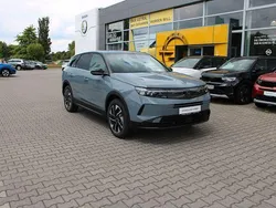 Grau Neu 2025 Opel Grandland X SUV | 38.980 € (Etwas zu teuer)