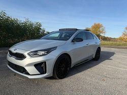 Silber Gebraucht 2020 Kia ProCeed Kleinwagen | 12.999 € (Guter Preis)