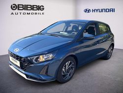 Blau Neu 2025 Hyundai i20 Trend Limousine | 23.490 € (Etwas zu teuer)