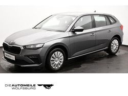 Graphitegrau metallic Gebraucht 2024 Skoda Scala Essence Kleinwagen | 19.990 € (Guter Preis)