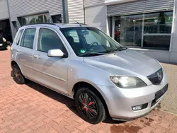 Moondust silver Gebraucht 2004 Mazda 2 Exclusive Kleinwagen | 499 € (Superpreis)