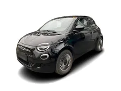 Schwarz Gebraucht 2023 Fiat 500e Icon Kleinwagen | 18.849 € (Etwas zu teuer)