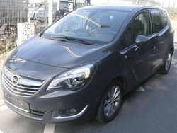 Braun Gebraucht 2015 Opel Meriva Innovation Van / Kleinbus | 6.600 € (Fairer Preis)