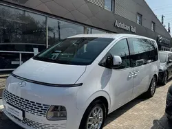 Weiß Gebraucht 2023 Hyundai Staria Trend Van | 42.990 € (Fairer Preis)