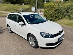 Weiß Gebraucht 2011 VW Golf VI Style Kombi | 6.400 € (Fairer Preis)