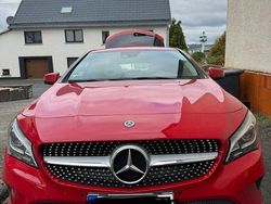 Rot Gebraucht 2018 Mercedes CLA220 Shooting Brake Kombi | 18.000 € (Fairer Preis)